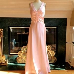 LAUNDRY by Shelli Segal Formal Gown